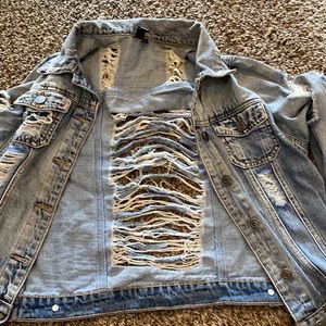 Jeans jacket size small